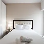 Lisbon South Apartment *