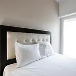 Lisbon South Apartment