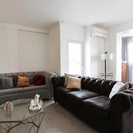 Lisbon South 아파트 알마다